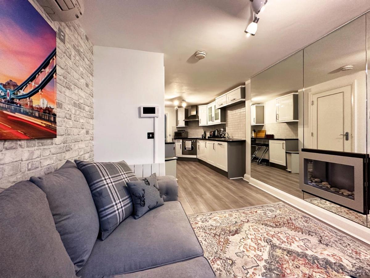 Chic Apartment In Mayfair Лондон Экстерьер фото
